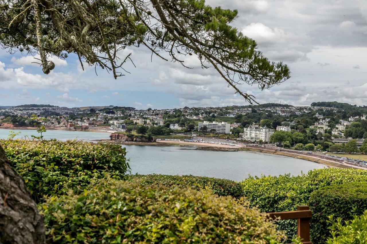 A7 Masts - Striking Beach Bolthole Apartment With Beautiful Sea Views Private Balcony & Parking Torquay Exteriör bild