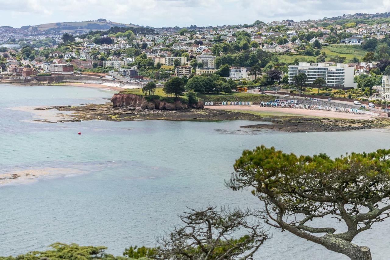 A7 Masts - Striking Beach Bolthole Apartment With Beautiful Sea Views Private Balcony & Parking Torquay Exteriör bild